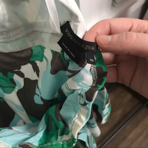 BCBG halter top - Picture 4 of 6